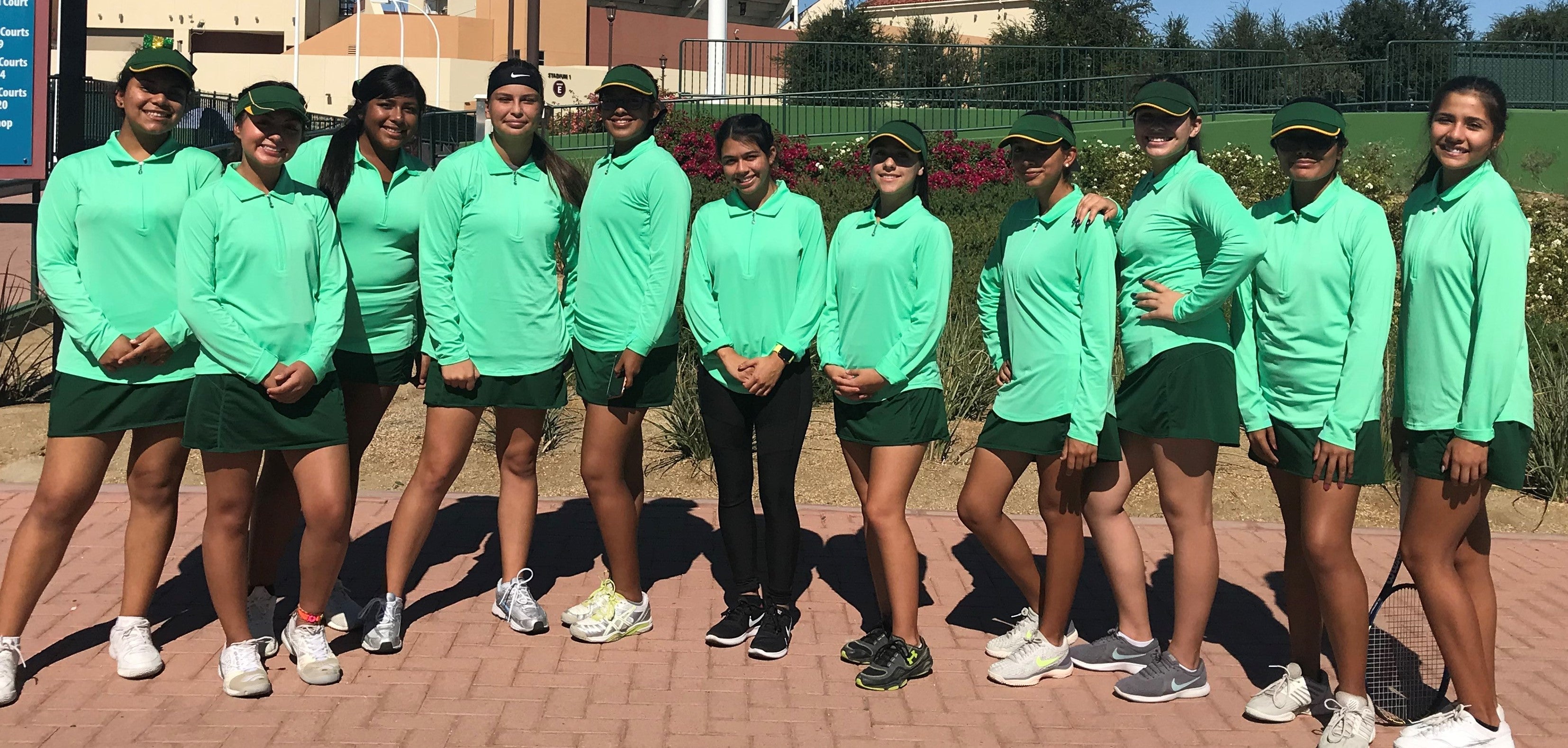 COACHELLA VALLEY GIRLS TENNIS TEAM